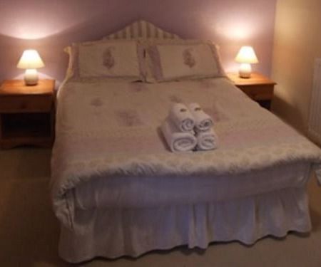 Cefn Uchaf Guesthouse Garndolbenmaen Kültér fotó